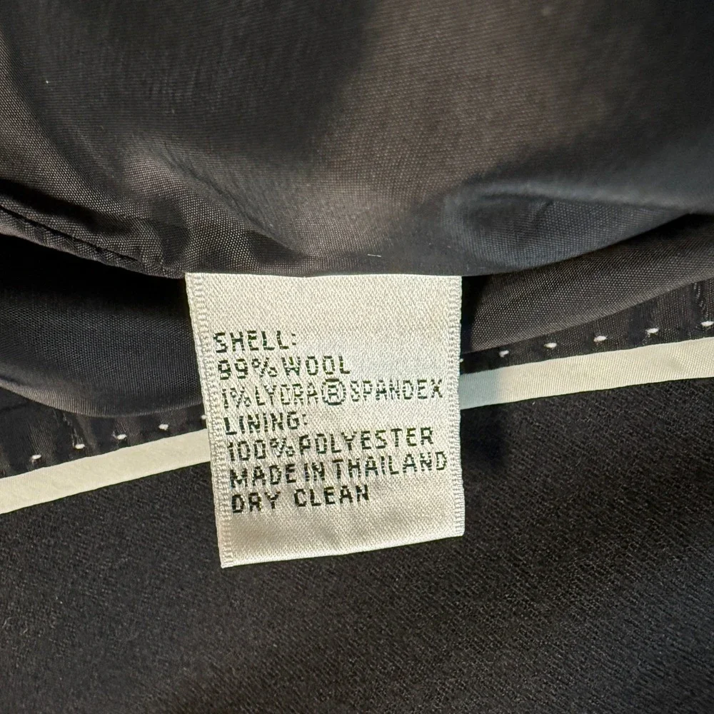 Talbots Women's Black Wool Blend Blazer Jacket Size 10 Front‎ Pockets Italy
